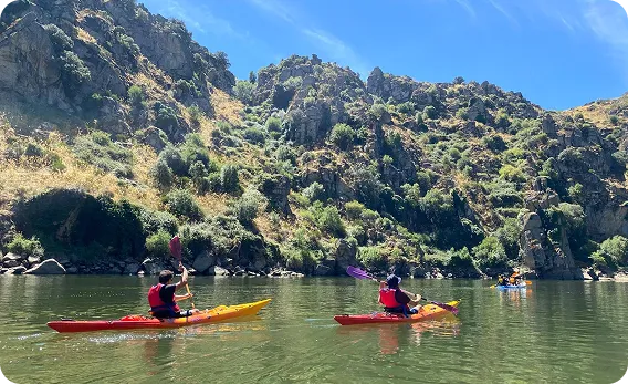 Paseos en kayak por los Arribes del Duero